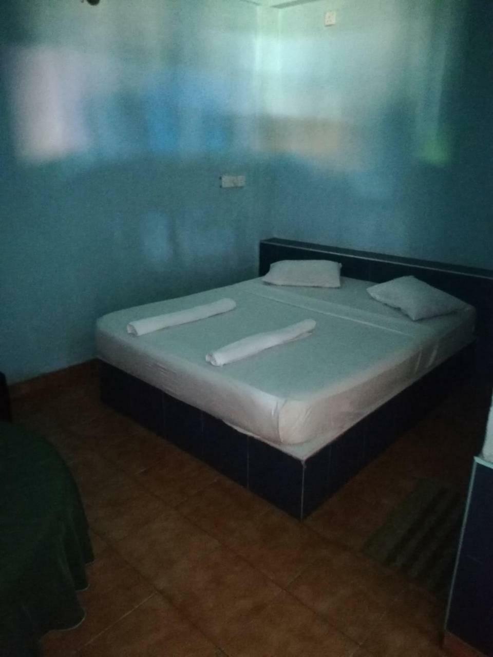 Ninnada Beach Hotel Marawila Extérieur photo